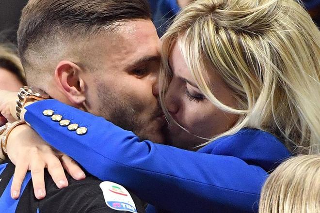 记者:伊卡尔迪在国米的时候,旺达每个月要花50万美元