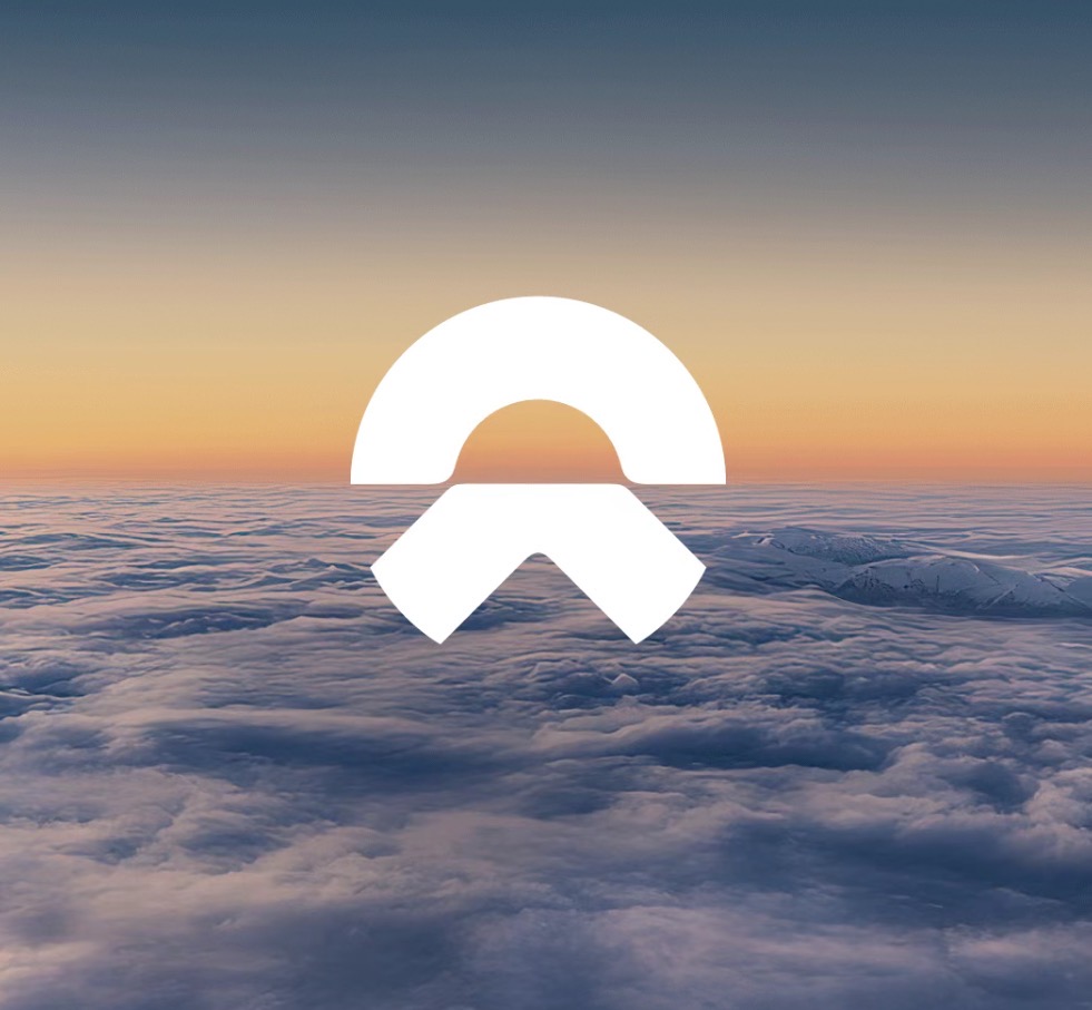 蔚来发布盈利预告！2025年Q4经营利润7亿至12亿元