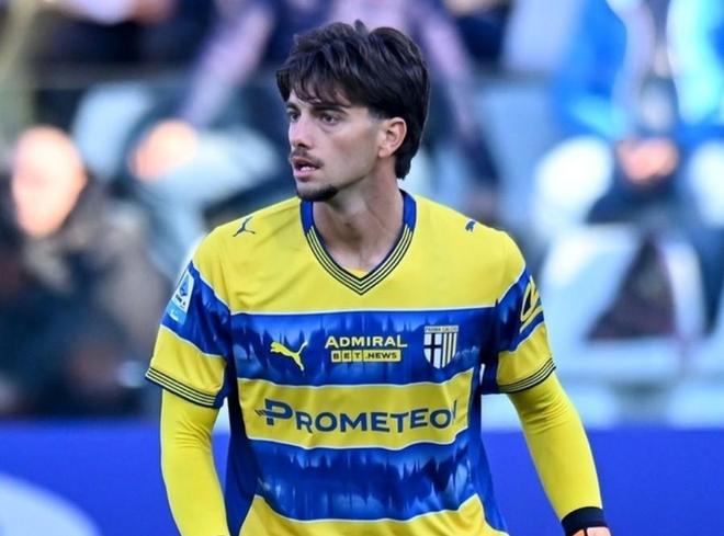 帕尔马门将：我和铃木彩艳关系很好，我喜欢日本人的思维方式