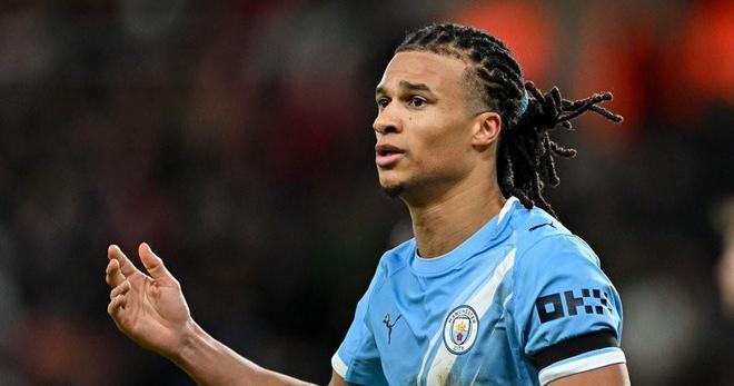 阿克：每位球员都想尽可能多踢比赛；我会一直全力以赴