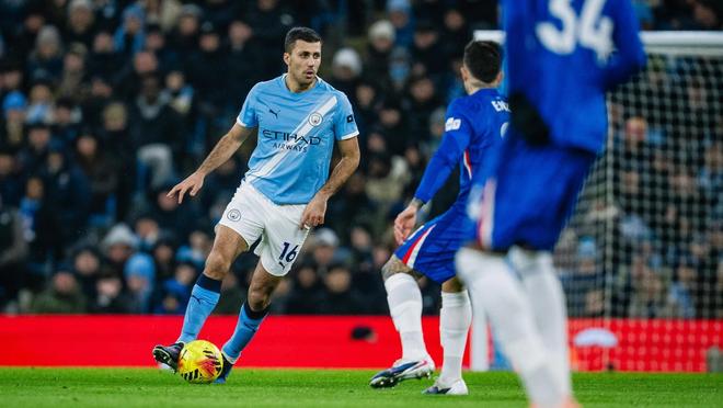 赖因德斯：和罗德里一起踢球感觉很棒；进球很好但赢球最重要