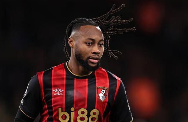 邮报：塞门约预计今天正式成为曼城球员，合同为期5年半