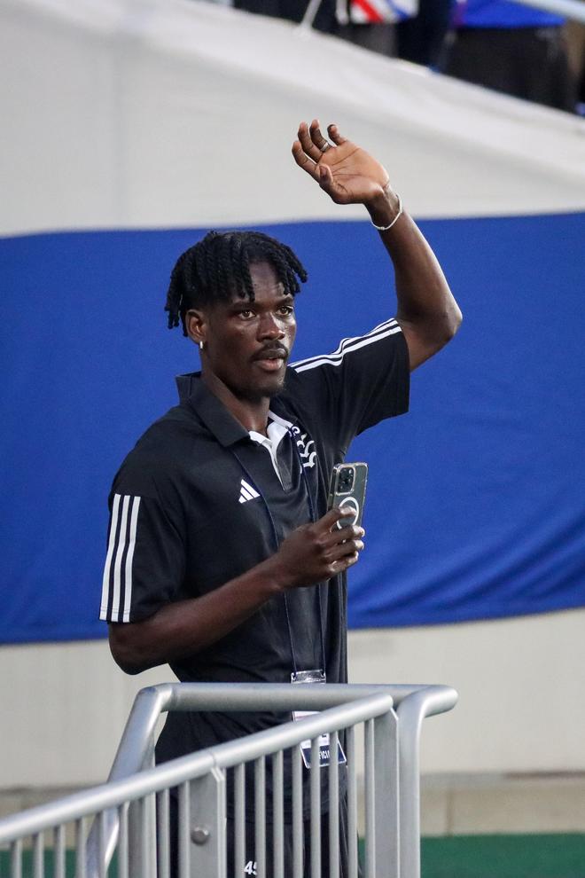 让-克劳德：在横滨水手度过的时光，是无可替代的宝贵经历