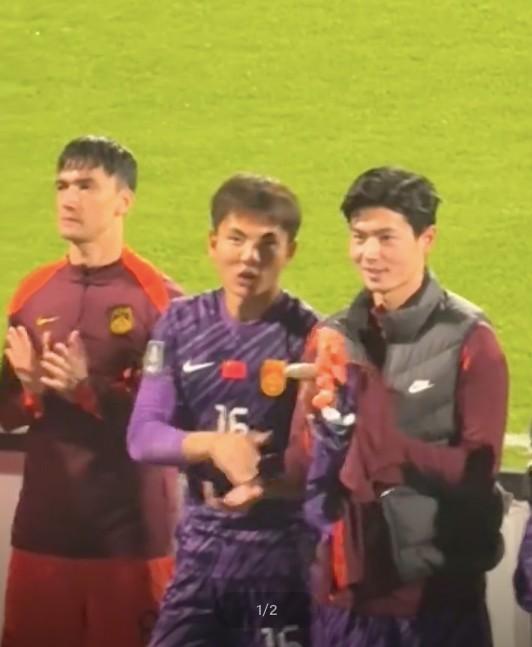 女友现场观赛鼓励李昊：依旧很棒，继续加油~我的大大大骄傲