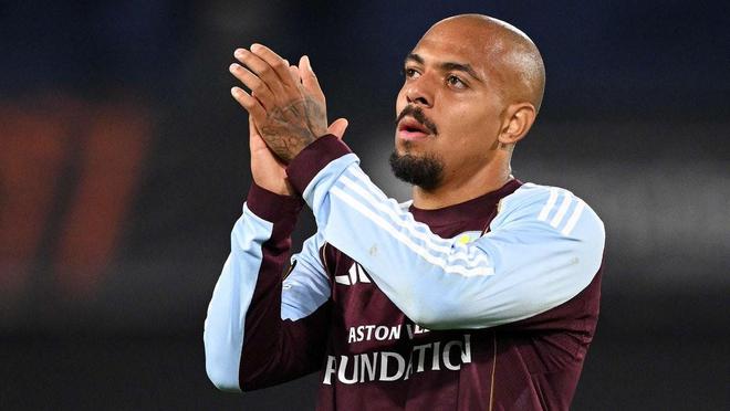 斯基拉：马伦周四接受罗马体检，随后签约至2030年