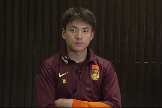 李昊：成功需一步步脚踏实地，指挥防线是门将的本职工作