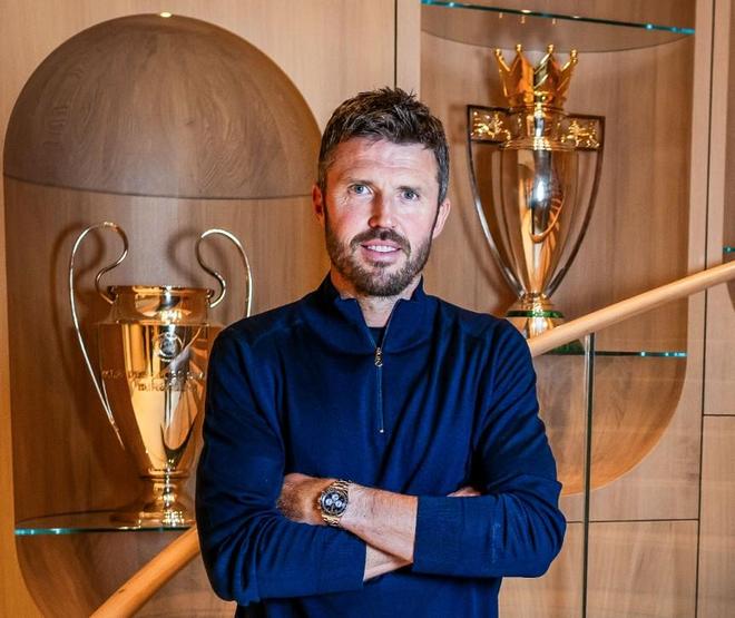 记者：曼联不会在冬窗买人，卡里克谈判时也没提要求