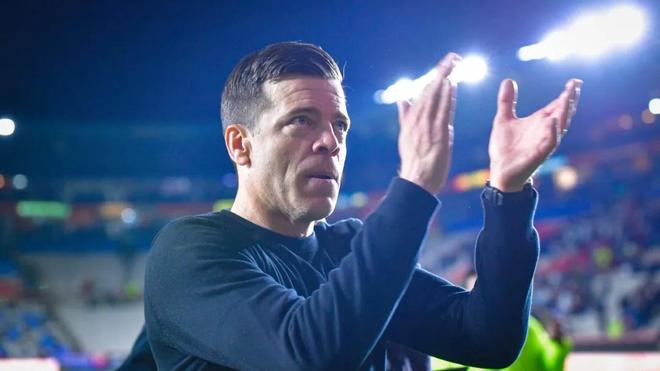 阿尔滨旧将、帕丘卡主帅索拉里：我去年向中国足协递交过简历