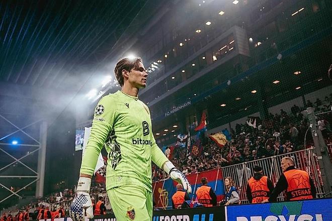 官方：38岁前多特蒙德门将希茨夏天离开巴塞尔