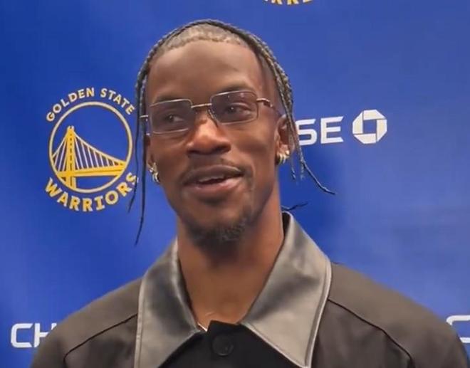 记者：你比进NBA时老了；巴特勒：纯废话，你还比昨天老了呢