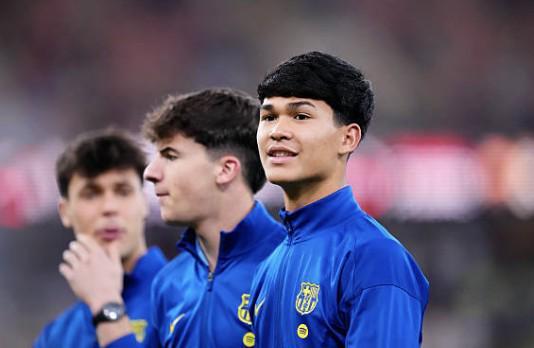 世体：巴萨更衣室内部有消息称德罗可能会加盟巴黎圣日耳曼