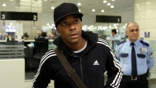 米体：若顺利，2027年后罗比尼奥可转为半自由刑&白天可外出