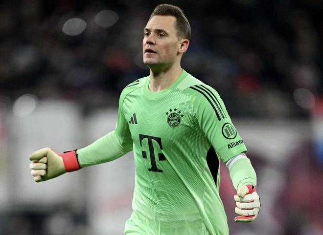 诺伊尔：夏天是否退役？这得看情况；对迪奥曼德的扑救很重要