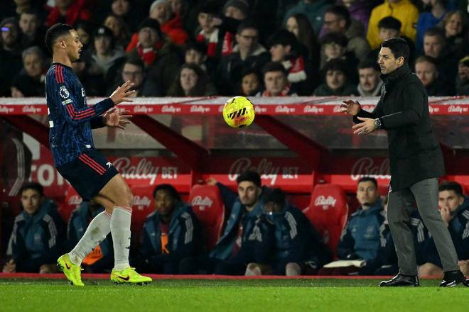 詹俊：阿尔特塔用了两套进攻阵容，但四线作战的影响肉眼可见