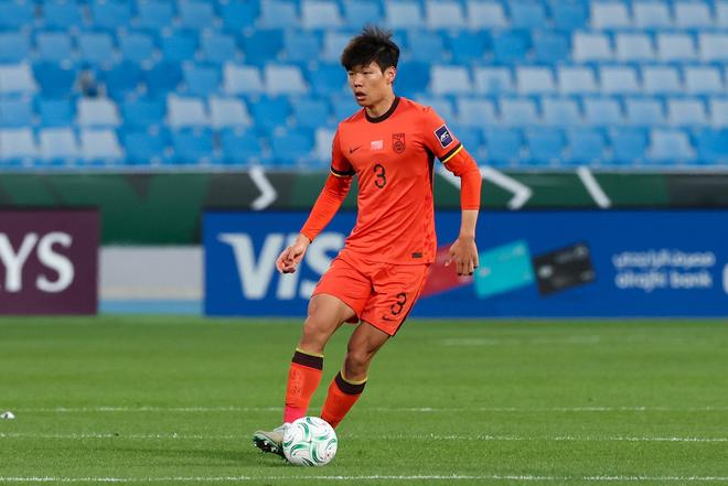 苗原：辽宁铁人很想要贺一然，一直想办法说服长春亚泰放人