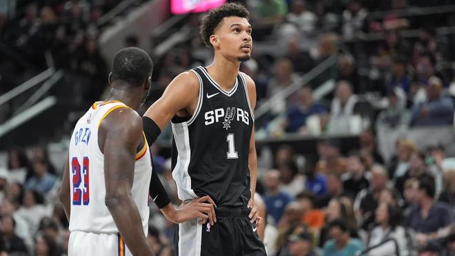 追梦：文班有天赋成为NBA的门面，但他的欧洲国籍成为了阻碍