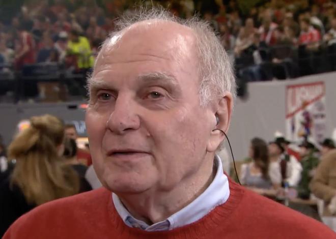 赫内斯：上个夏窗有人说我们什么都没做，现在我们高多特11分