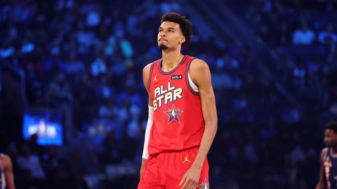 文班亚马：我想激励伟大球员们像我一样全力以赴地参加全明星赛