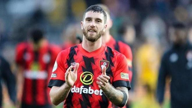 斯基拉：尤文有意夏窗免签塞内西，双方谈判进展顺利