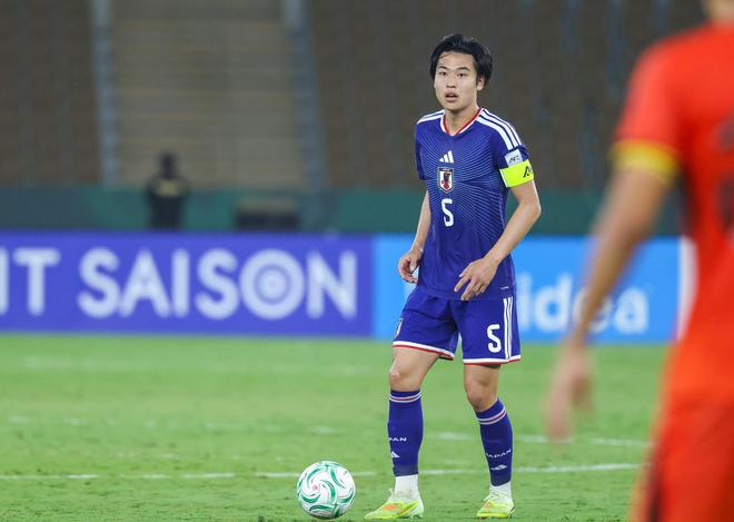 官方：日本U23队长市原吏音因留洋离队；据悉他可能前往荷甲