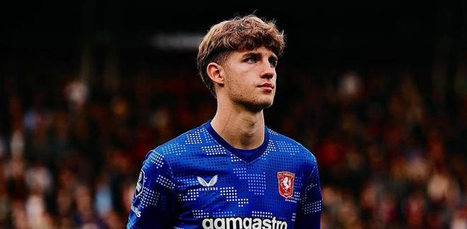 直接家访，世体：巴萨派人去荷兰小将奈斯塔德家中劝说其加盟