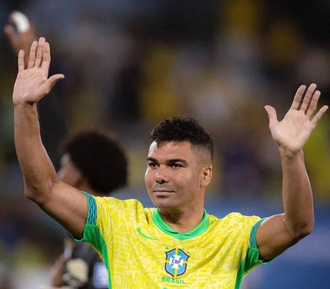 卡塞米罗：我一直与安帅保持沟通；赢得世界杯是梦想