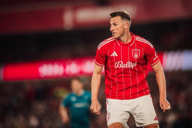 记者：尤文看上了诺丁汉森林34岁的新西兰前锋克里斯-伍德