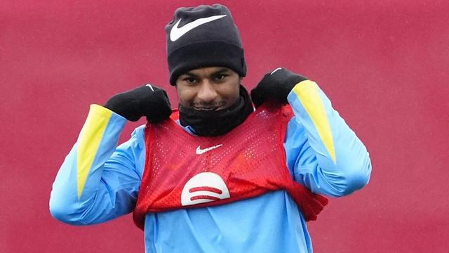 对阵奥维耶多，拉什福德赛季首次能上场情况下未代表巴萨出场