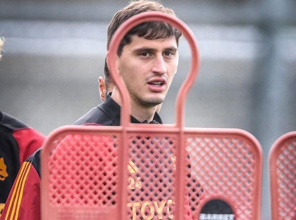 迪马济奥：罗马中卫库穆布拉可能提前终止租借离开马略卡