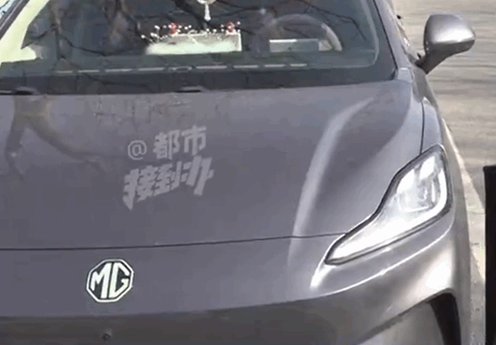 男子买新车到手变展车 4S店经理：品牌属于低端车 赔偿车价10%诉求难满足